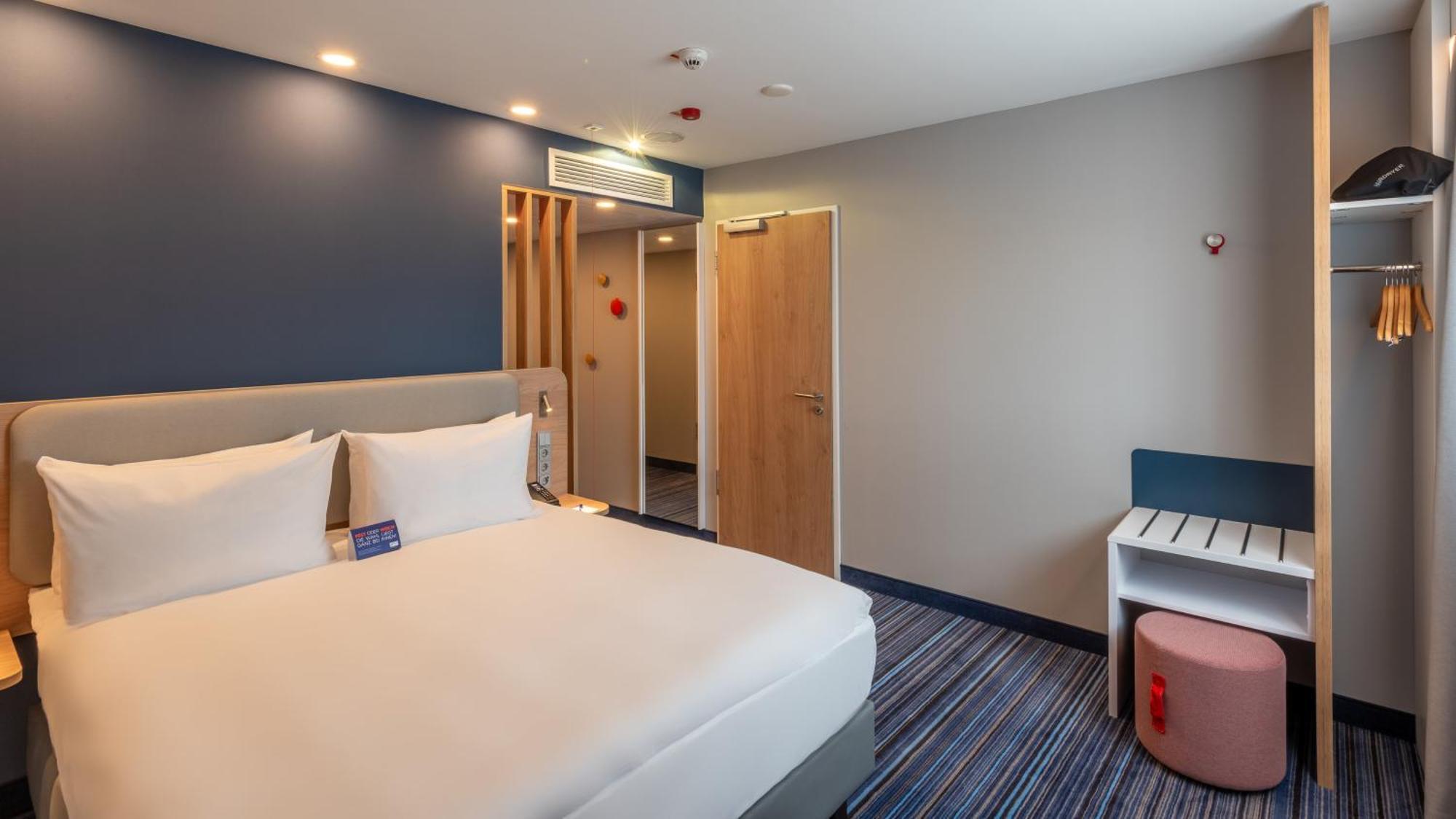 Holiday Inn Express - Hamburg South A7-As42 By Ihg Egestorf Bagian luar foto