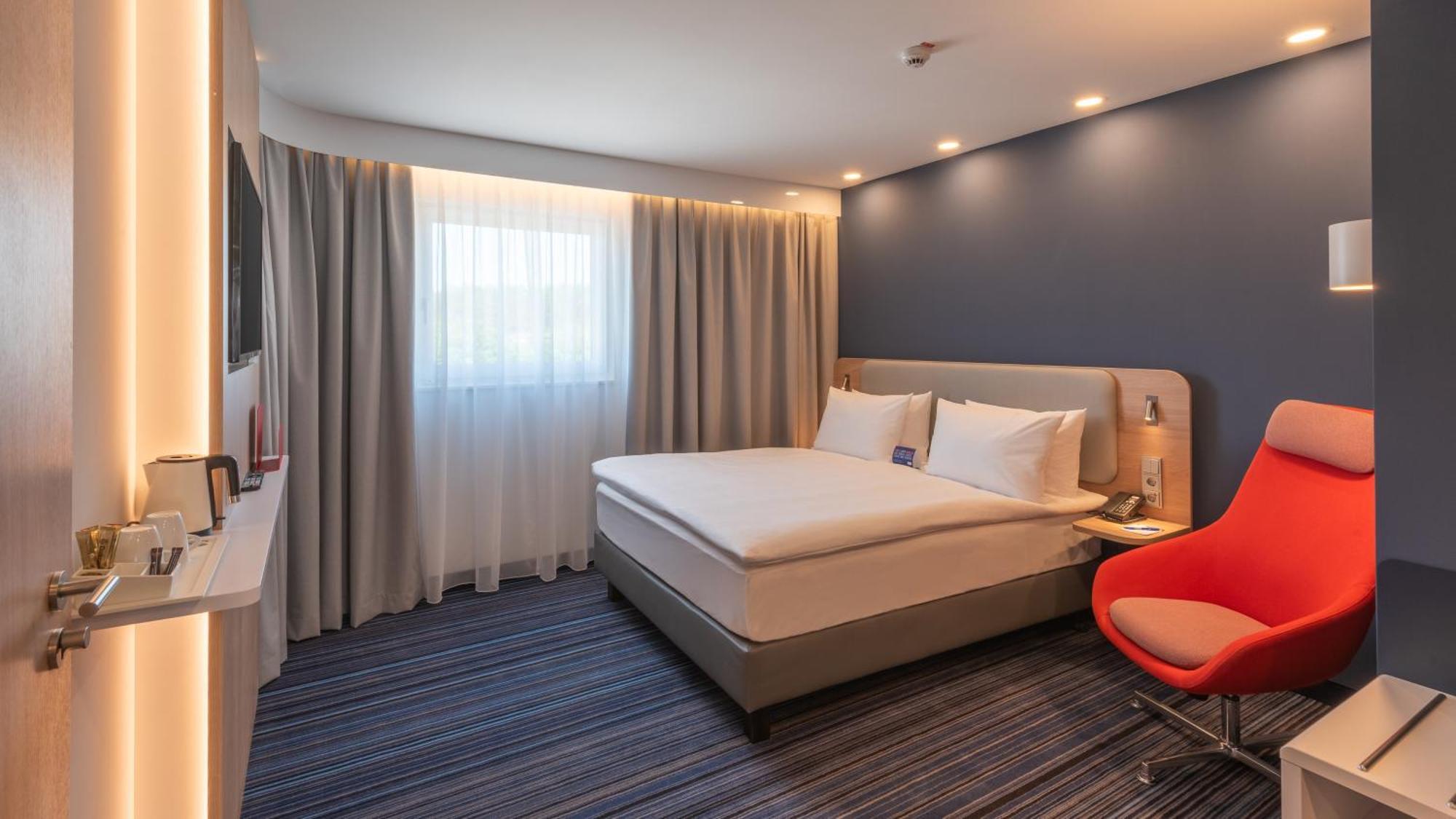 Holiday Inn Express - Hamburg South A7-As42 By Ihg Egestorf Bagian luar foto
