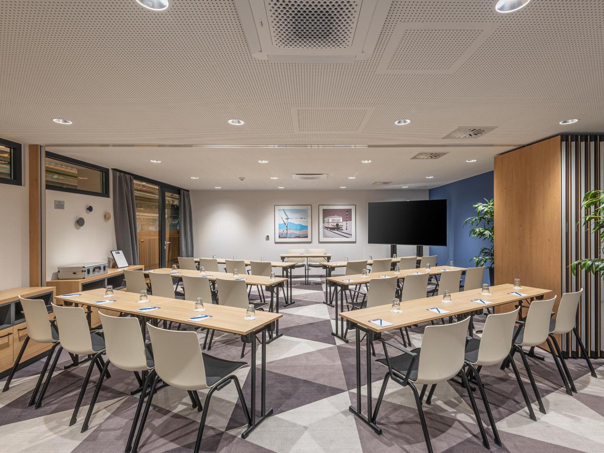 Holiday Inn Express - Hamburg South A7-As42 By Ihg Egestorf Bagian luar foto