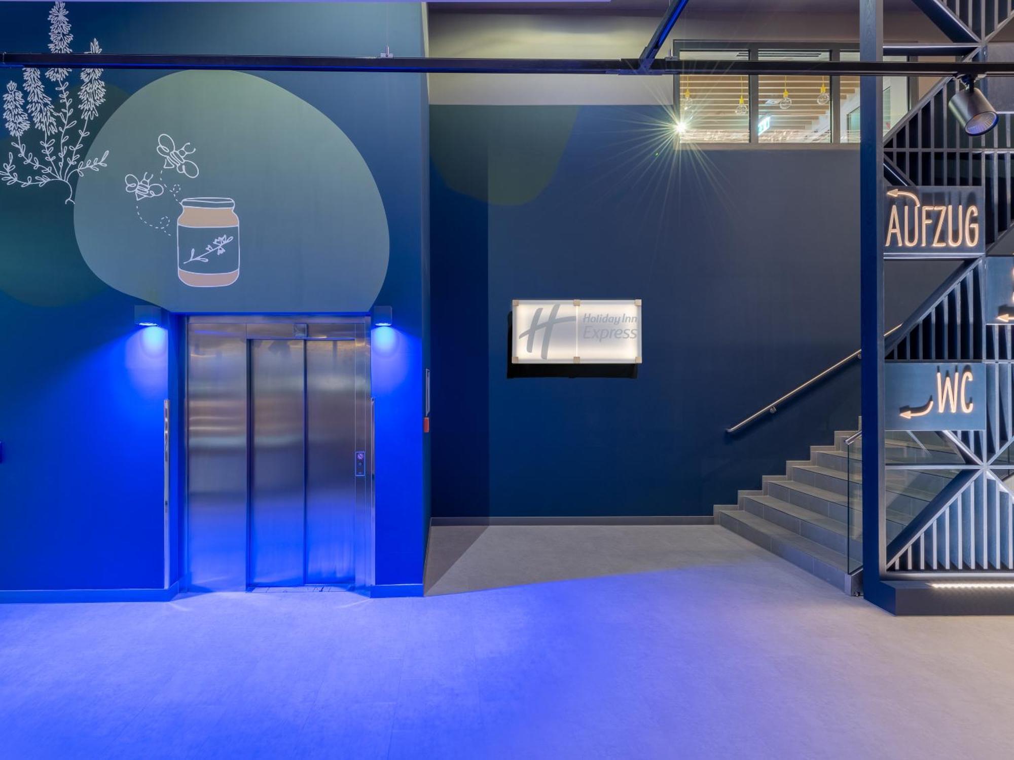 Holiday Inn Express - Hamburg South A7-As42 By Ihg Egestorf Bagian luar foto