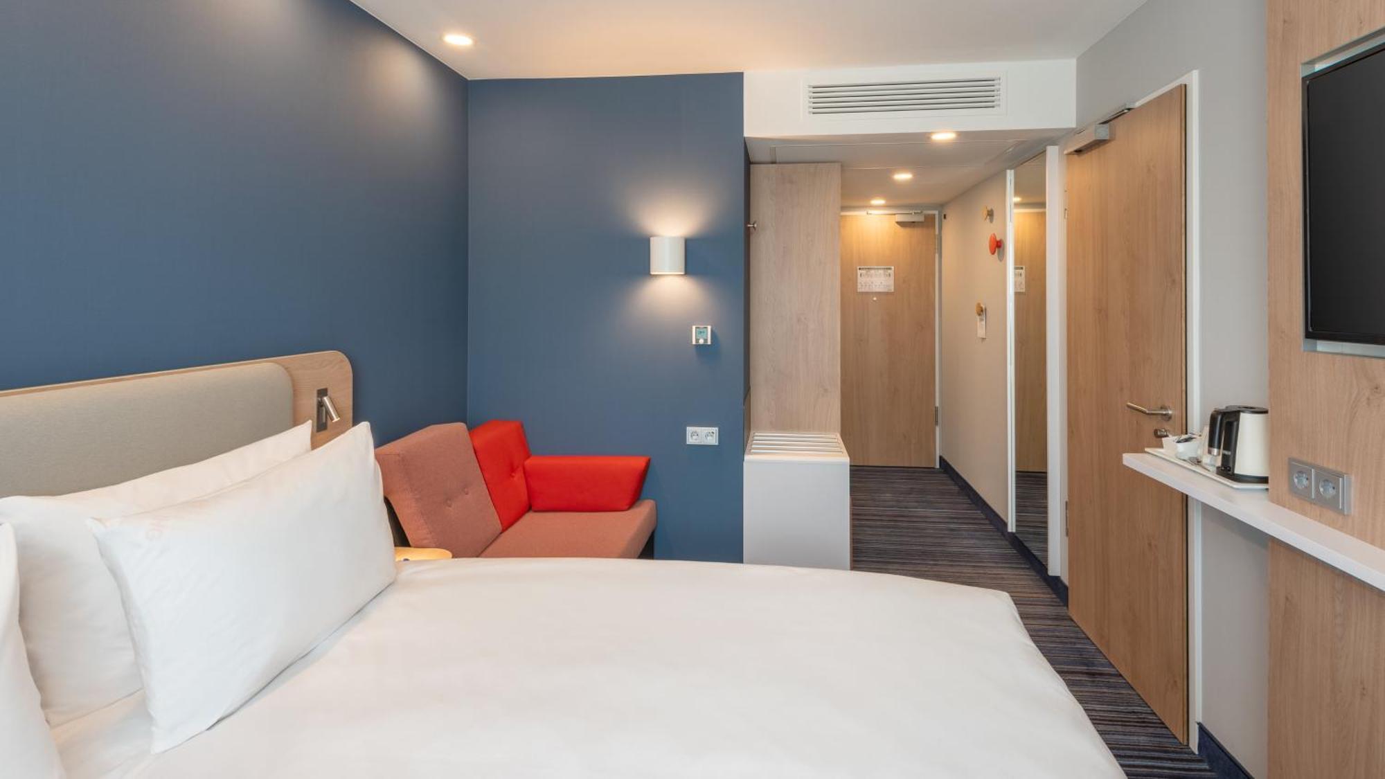 Holiday Inn Express - Hamburg South A7-As42 By Ihg Egestorf Bagian luar foto